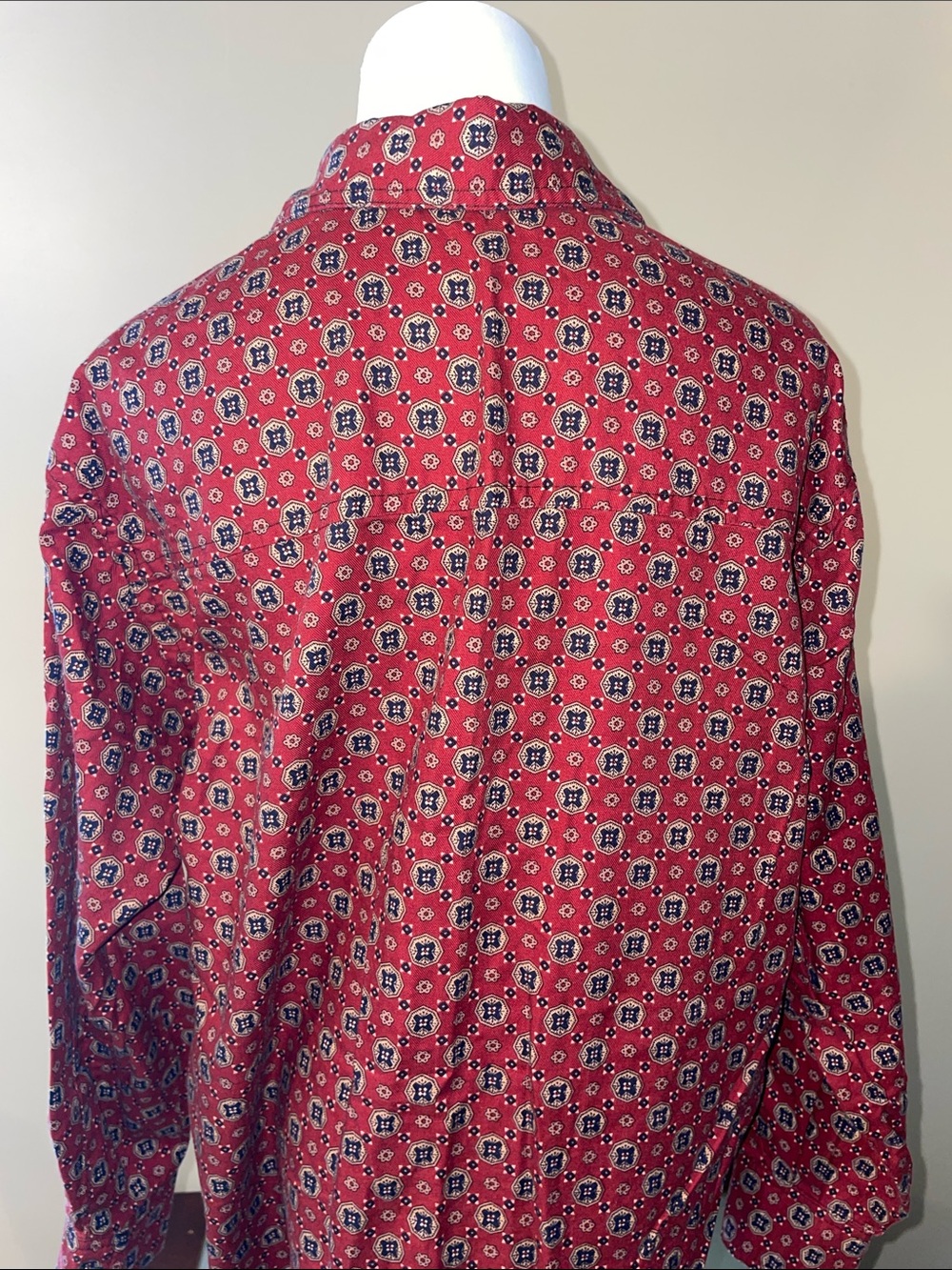 Homemade Red Patterned Button-Up Shirt - Picture 4 of 8
